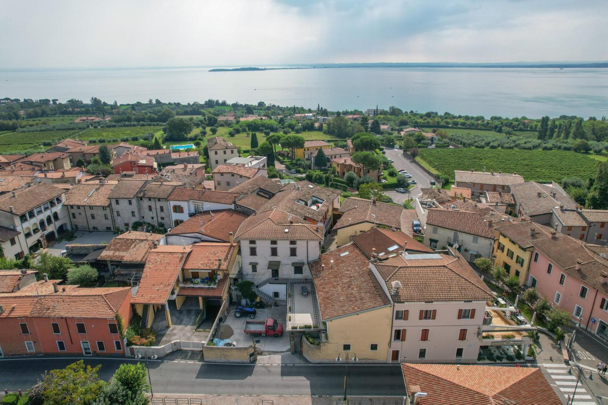 Appartamento In Piazza Moniga del Garda Esterno foto